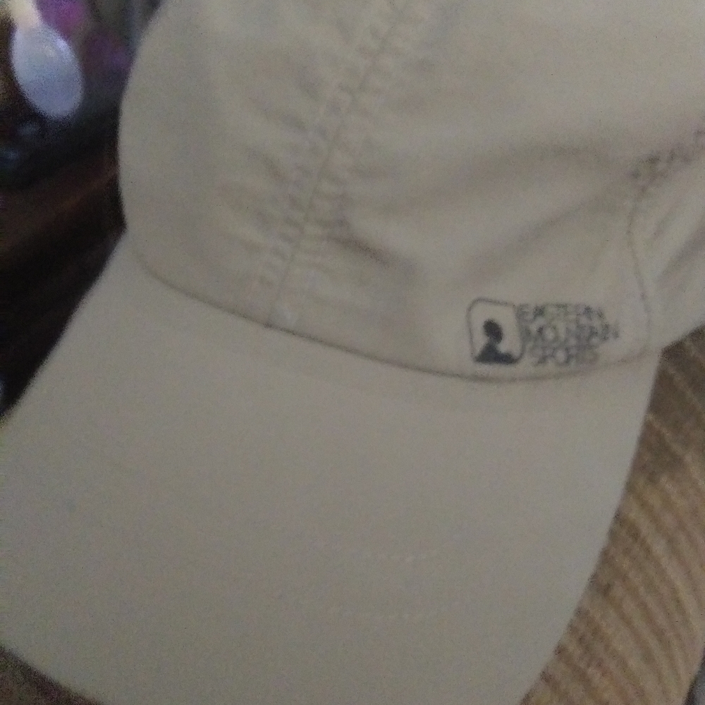 Eastern mountain sports cap
